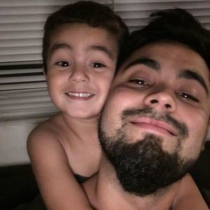 Meet your Posher, Enrique